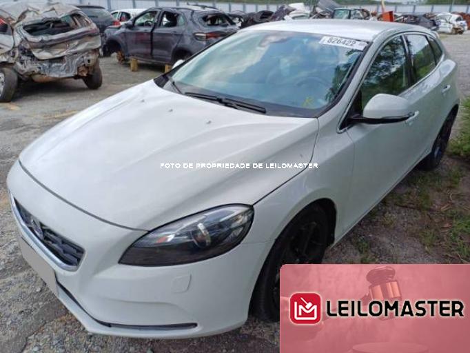 VOLVO V40 13/14